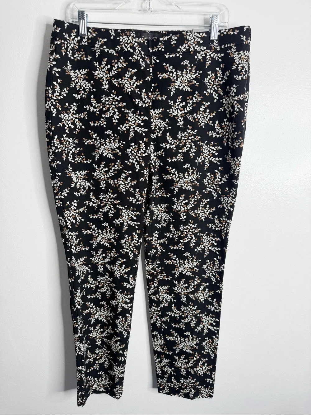 Talbots Chatham Ankle‎ Pant Black Petal Print Size 12 Casual Office Effortless